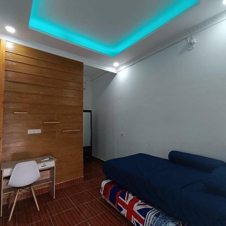 Oyo Life 92977 Neba Kost Aesthetic Hotel Peladen Bagian luar foto