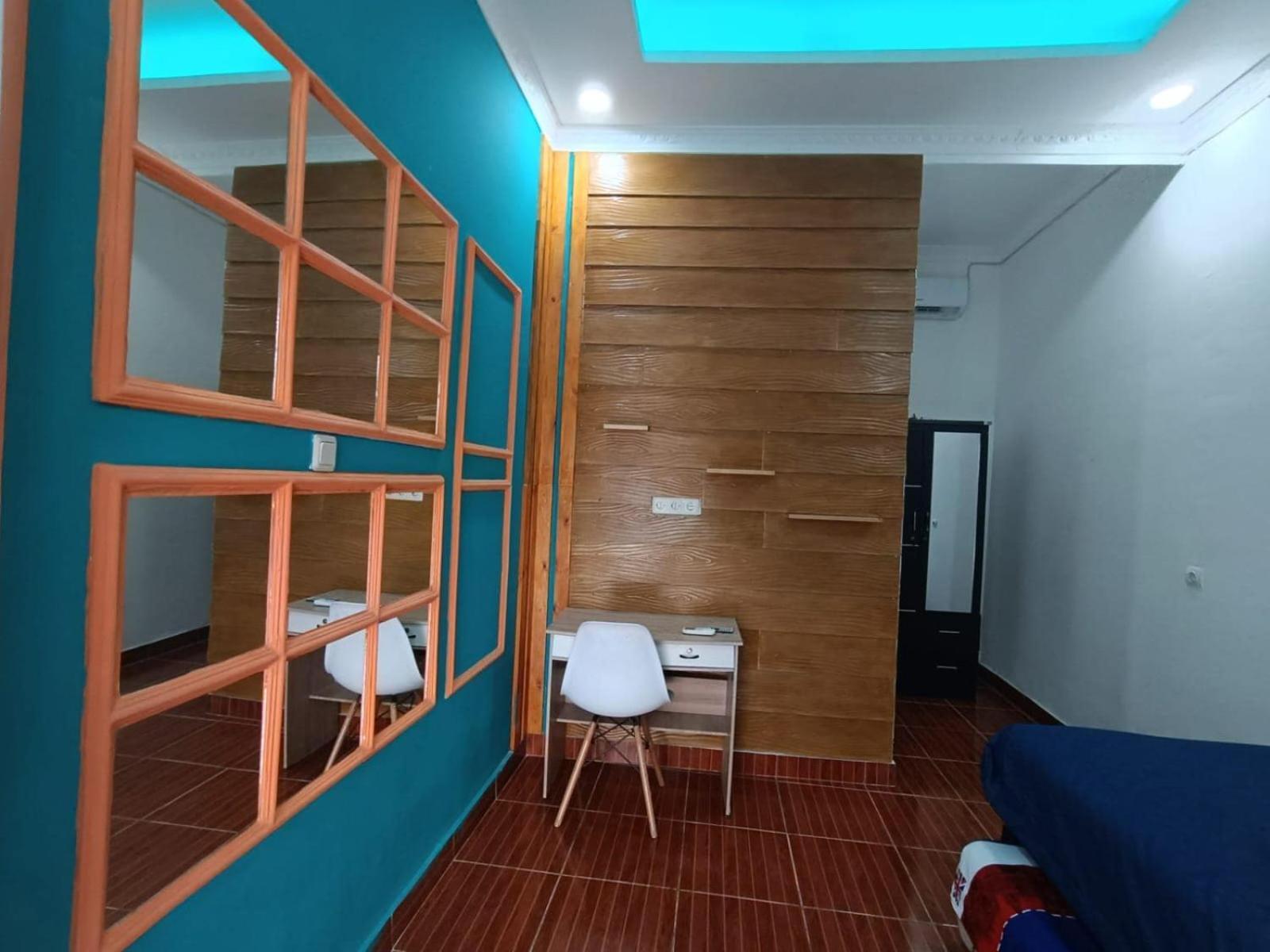 Oyo Life 92977 Neba Kost Aesthetic Hotel Peladen Bagian luar foto